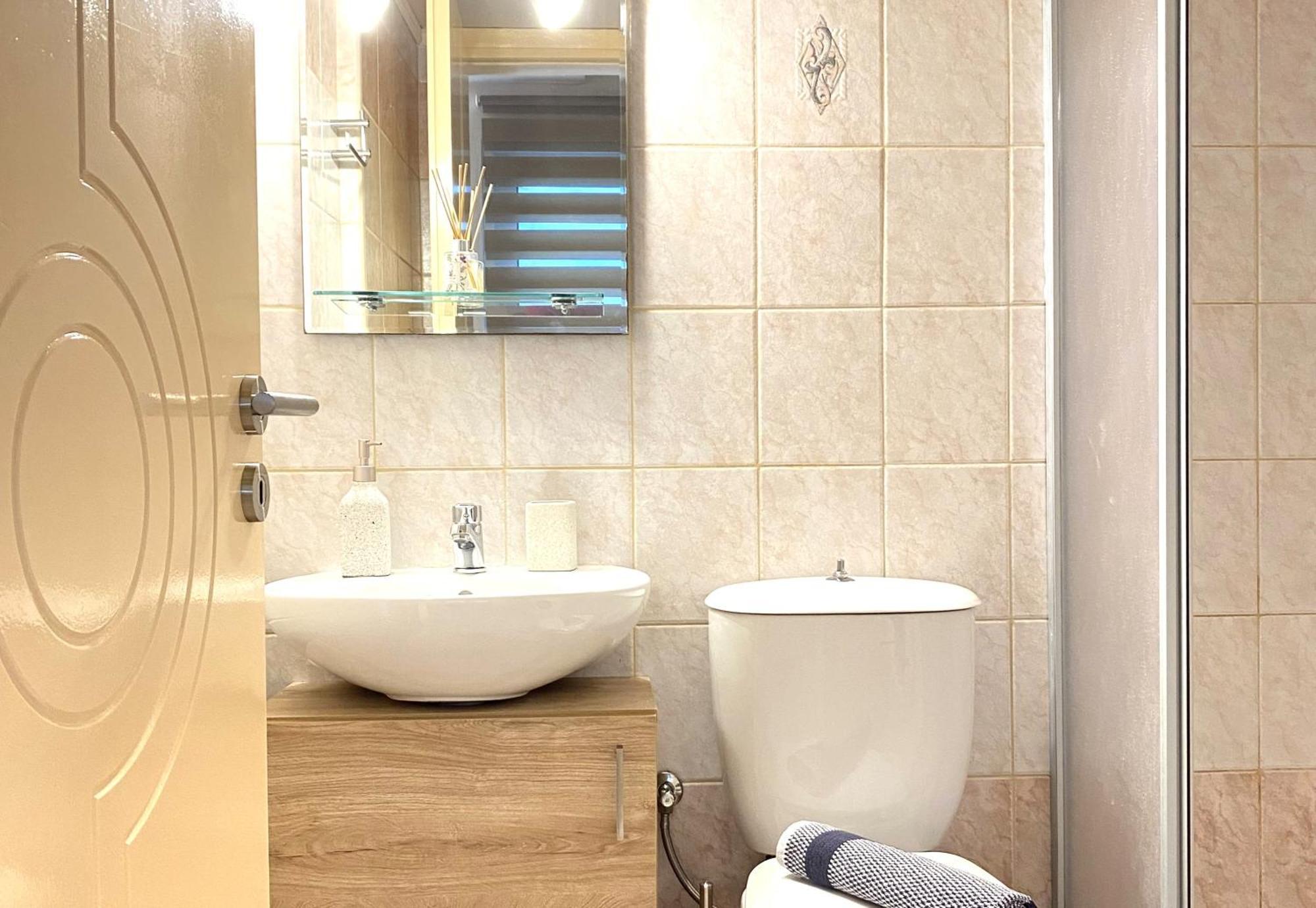 Marijoy Central Apt كاندية المظهر الخارجي الصورة