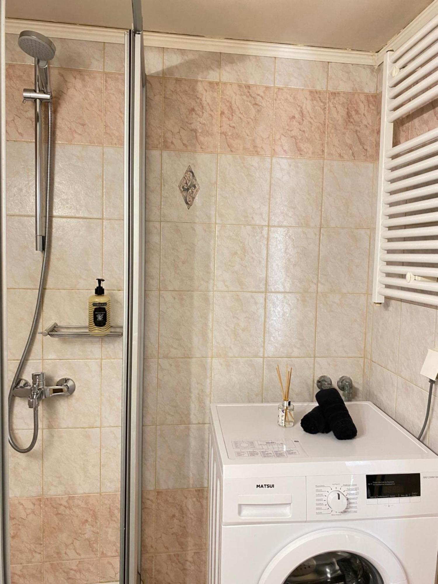 Marijoy Central Apt كاندية المظهر الخارجي الصورة